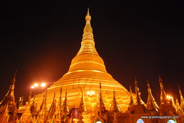 Beautiful Shwedagon Pagoda.