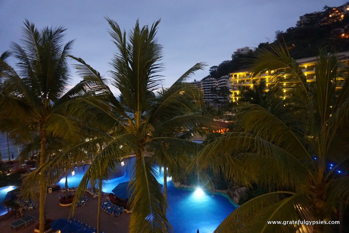 review of the Barcelo Puerto Vallarta All-Inclusive Resort
