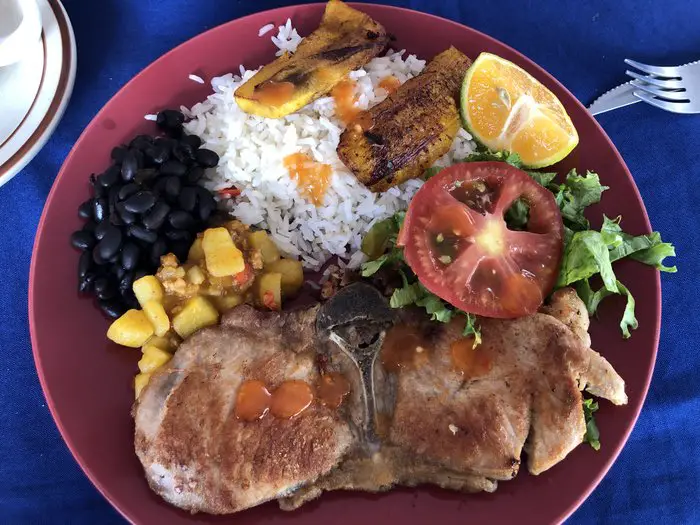 two weeks in costa rica food