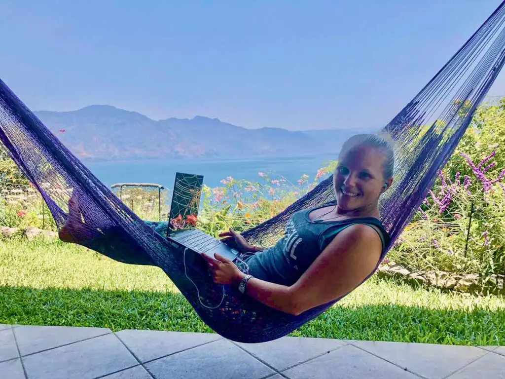 digital nomad income blueprint working in guatemala