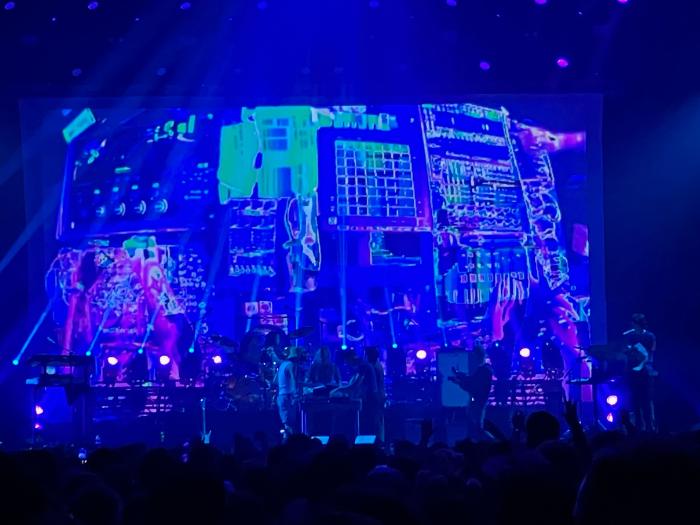 avl gizz