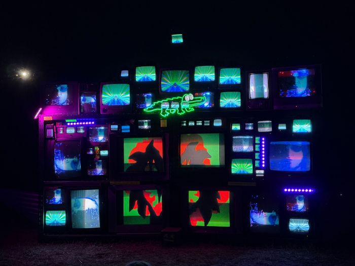 tvs